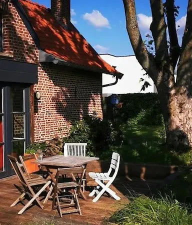 Ferme De Caractere Avec Piscine Et Cheminee Villa *